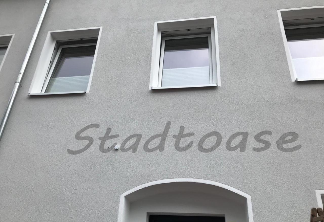 Stadtoase Geraeumige Gaestewohnungen Mit Balkon, Komfort, Modernitaet Und Ruhe, Fuer Monteure Geeignet, Free Wifi Frankenberg Exterior photo
