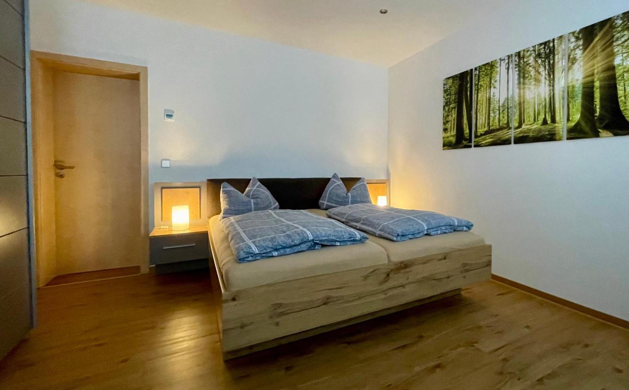 Stadtoase Geraeumige Gaestewohnungen Mit Balkon, Komfort, Modernitaet Und Ruhe, Fuer Monteure Geeignet, Free Wifi Frankenberg Exterior photo